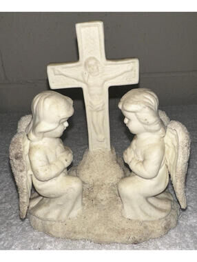 VTG Porcelain Angels Kneeling At Foot of Jesus on the Cross Figurine